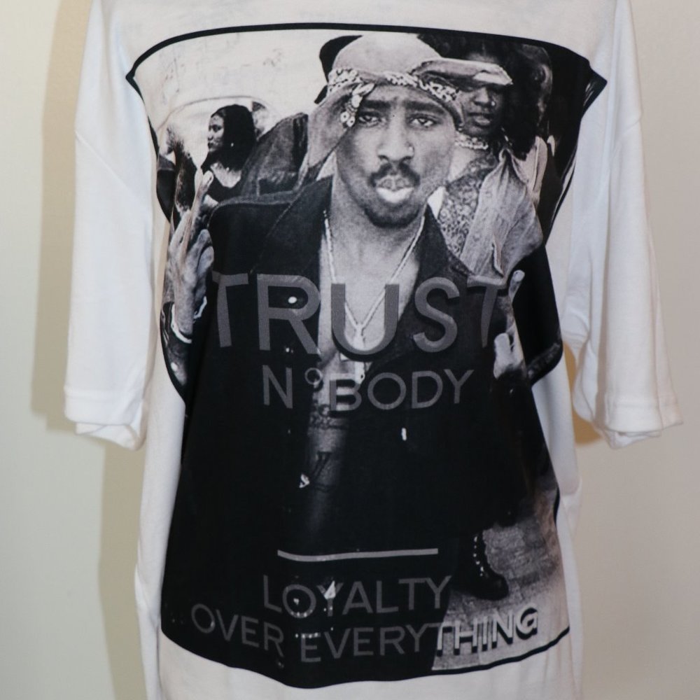 NEW Tupac Trust NoBody T-Shirt E1 Syndicate